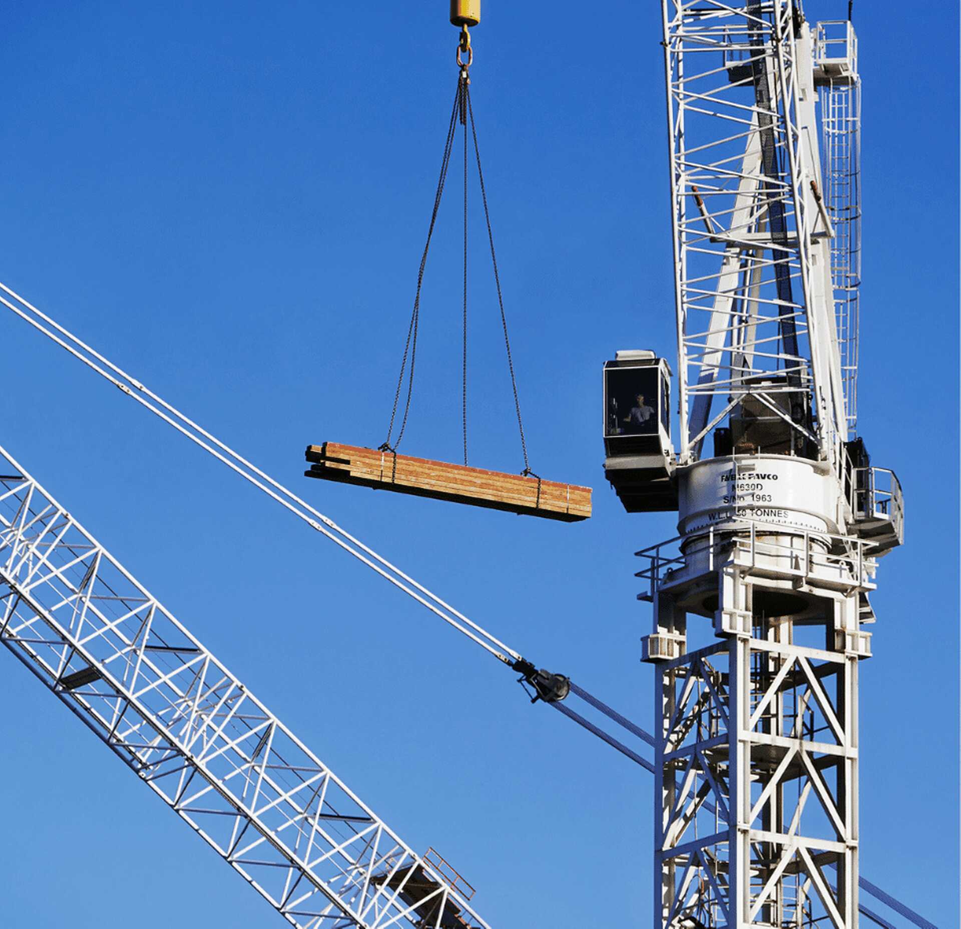 MARR's M360D Crane