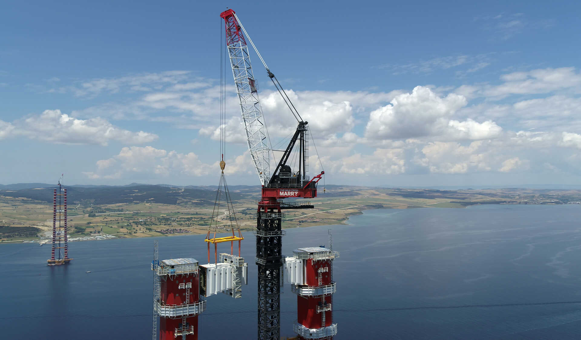 Two Marr2480D Completing Lift of 1915ÇANAKKALE BRIDGE