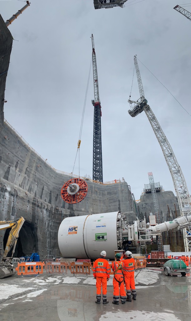 Hinkley Point C - Installing M2480D